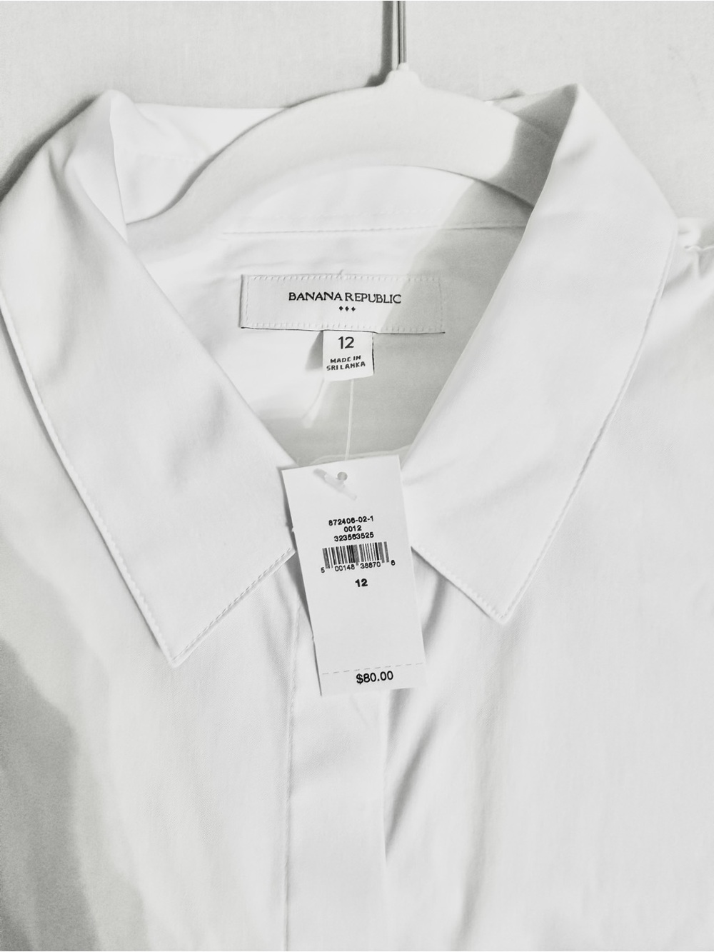 Banana Republic Women’s Classic White Dress Shirt
